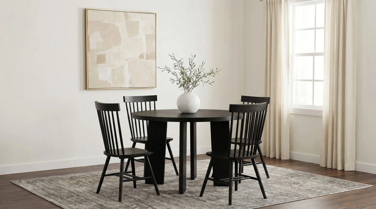 Strouse Dining Set G (Table and 4 Chair)