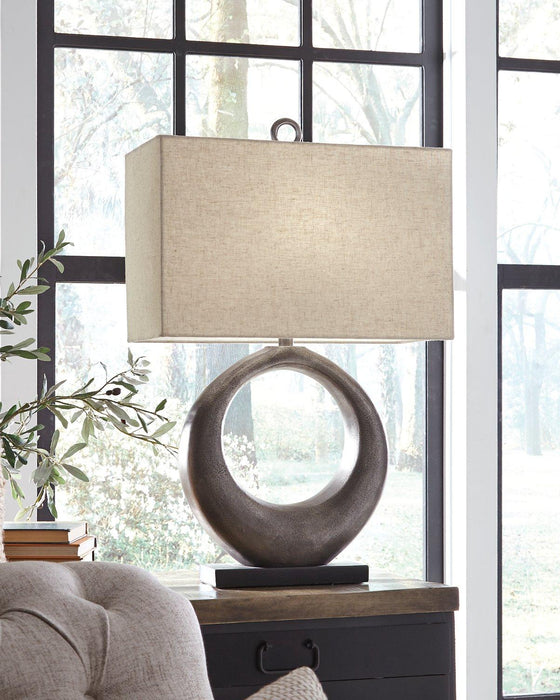 Saria Table Lamp