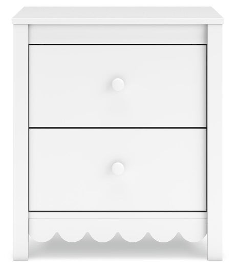 Hallityn Nightstand - Bobby Furniture (Gaithersburg, MD)