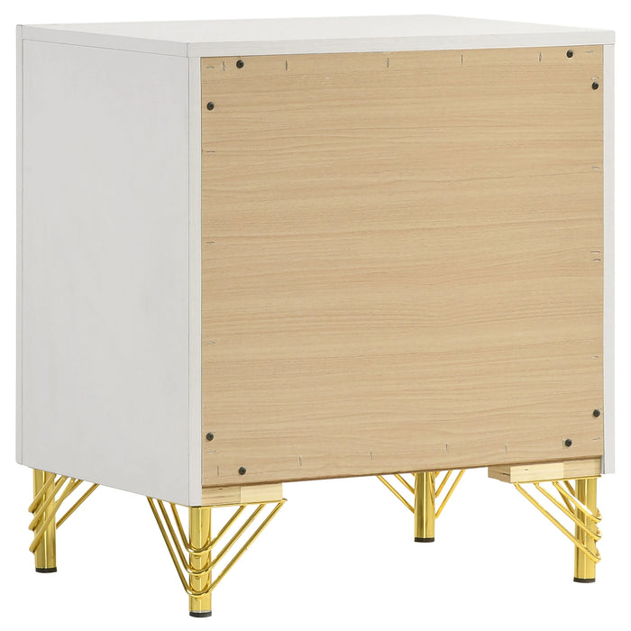 Lucia 5 Pc Bedroom Set (Queen Bed, Nightstand, Dresser, Mirror and Chest)