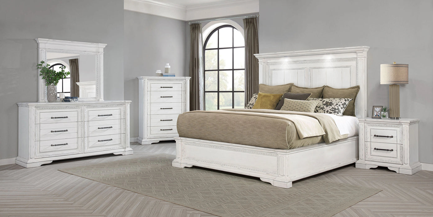 McKinney Bedroom Set