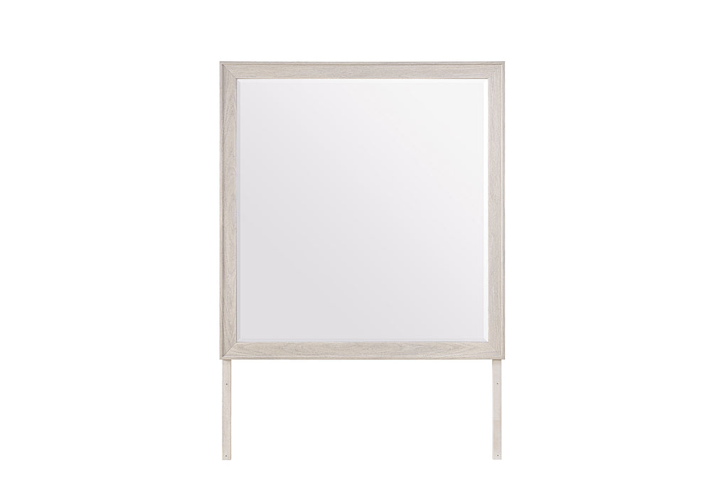 Mariah Mirror